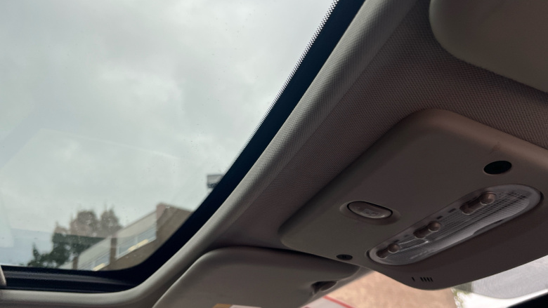 Nissan Qashqai 1.2 DiG-T N-Connecta 5dr Petrol Hatchback